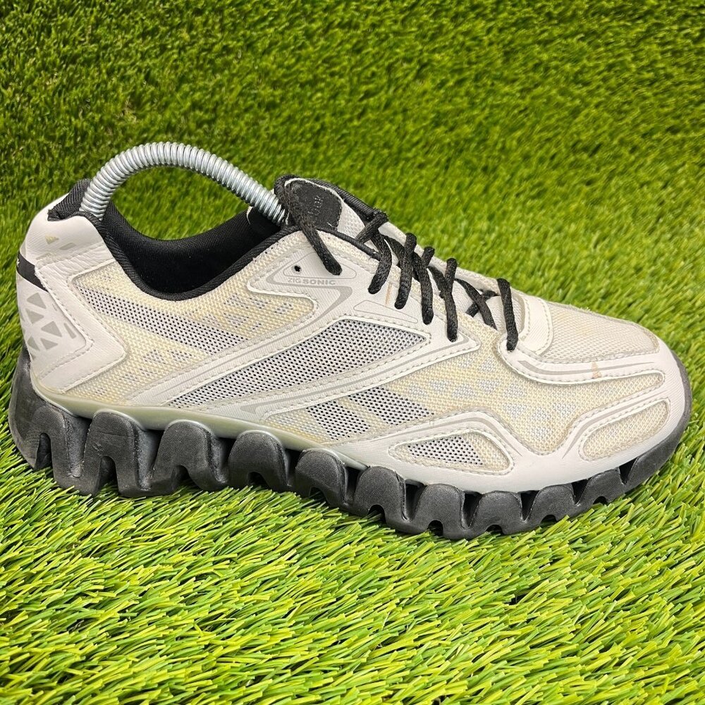 Reebok ZigTech Sonic Boys Size 6.5Y White Black Walking Running Shoes Sneakers